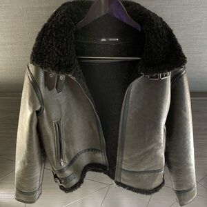 Zara Men's Black Leather Jacket with Shearling Collar